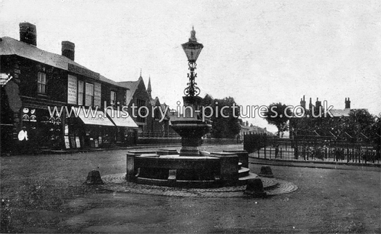 The Fountain, Market Place, Braintree, Essex. 1917